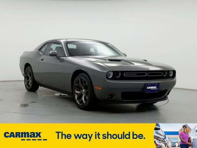 2018 Dodge Challenger SXT Plus