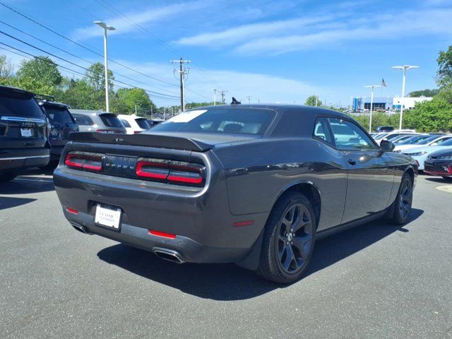 2018 Dodge Challenger SXT Plus