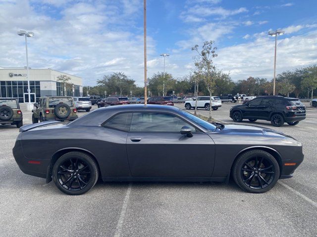 2018 Dodge Challenger SXT Plus