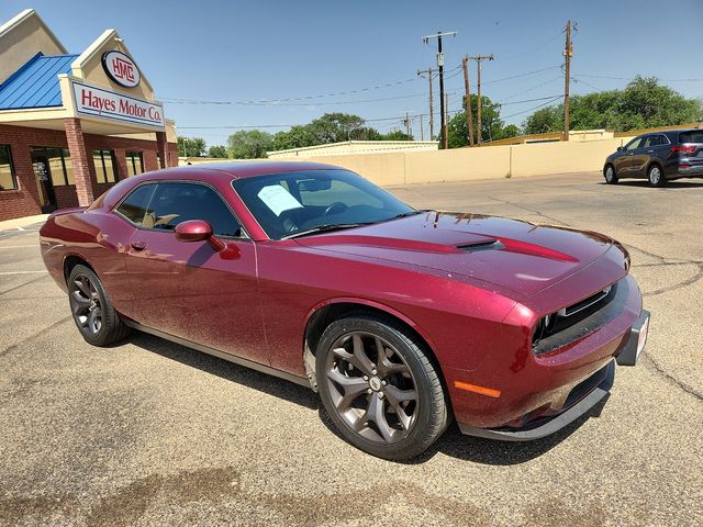 2018 Dodge Challenger SXT Plus