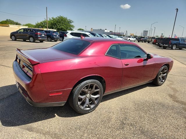 2018 Dodge Challenger SXT Plus