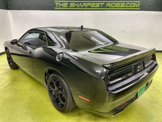 2018 Dodge Challenger SXT Plus