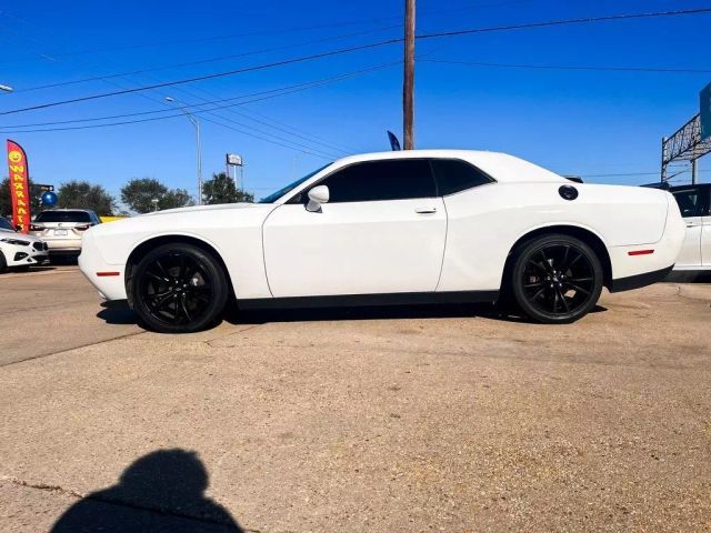 2018 Dodge Challenger SXT Plus