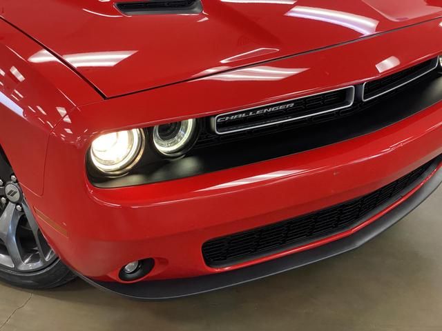 2018 Dodge Challenger SXT Plus