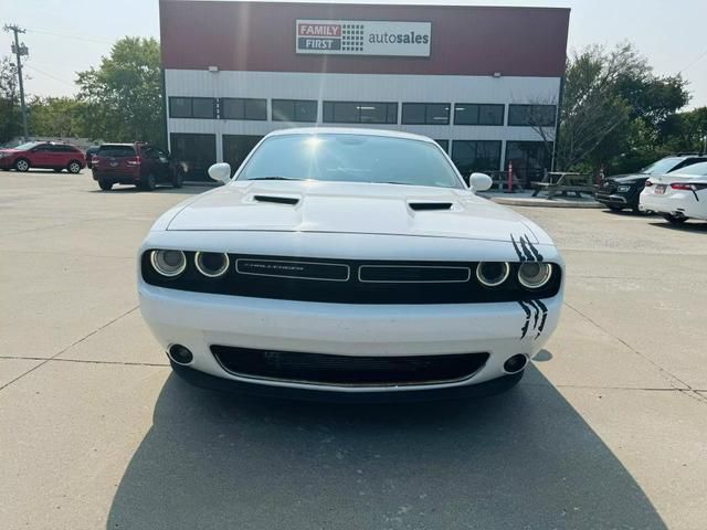 2018 Dodge Challenger SXT Plus