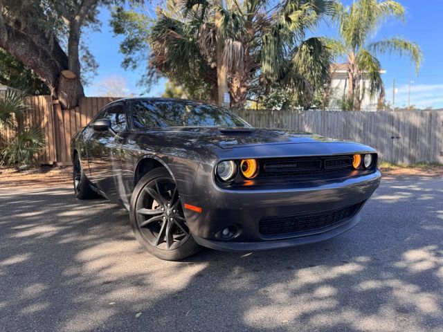 2018 Dodge Challenger SXT Plus