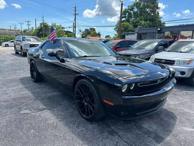 2018 Dodge Challenger SXT Plus