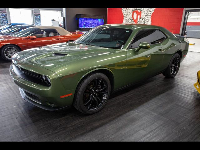 2018 Dodge Challenger SXT Plus