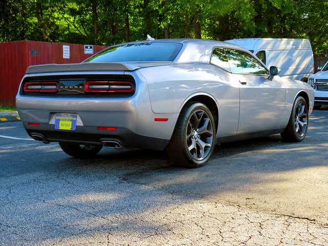 2018 Dodge Challenger SXT Plus