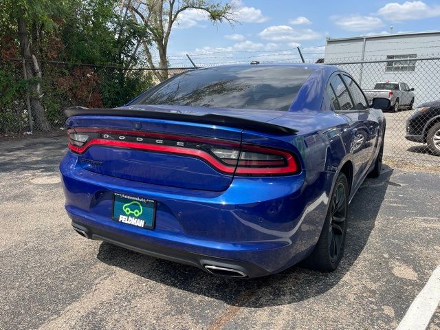 2018 Dodge Charger SXT