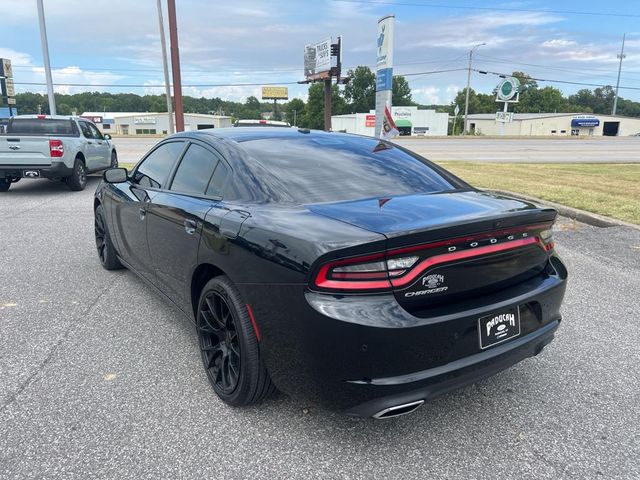 2018 Dodge Charger SXT