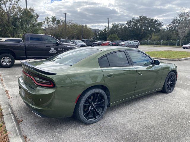 2018 Dodge Charger SXT