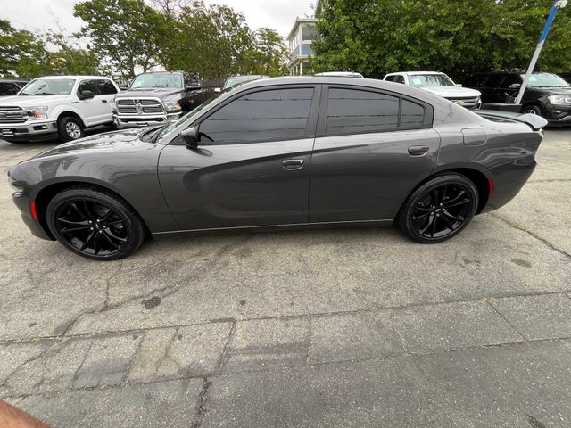 2018 Dodge Charger SXT
