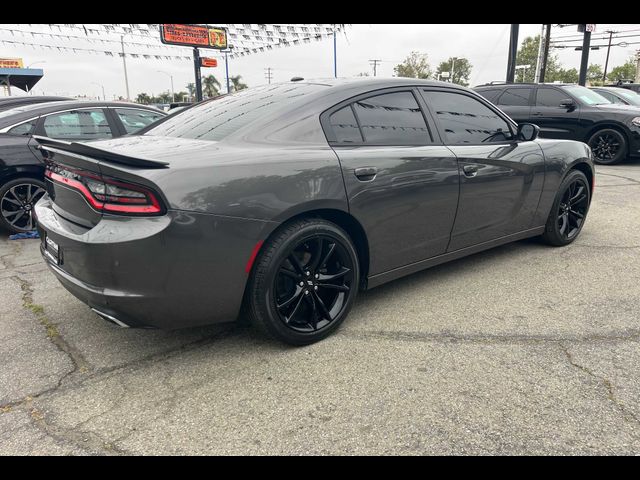 2018 Dodge Charger SXT