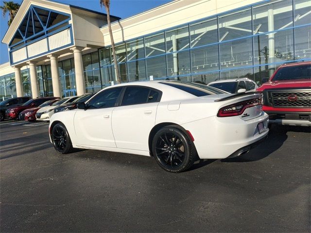 2018 Dodge Charger SXT