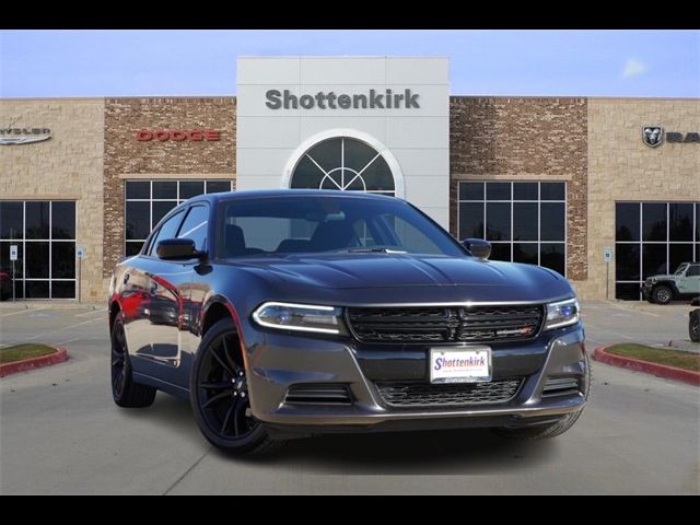 2018 Dodge Charger SXT