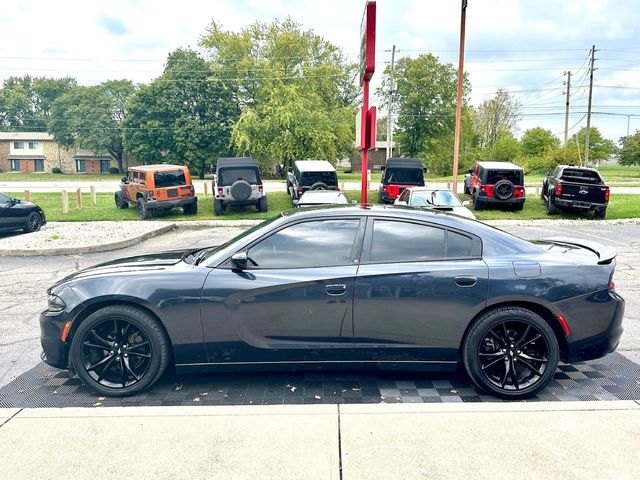 2018 Dodge Charger SXT