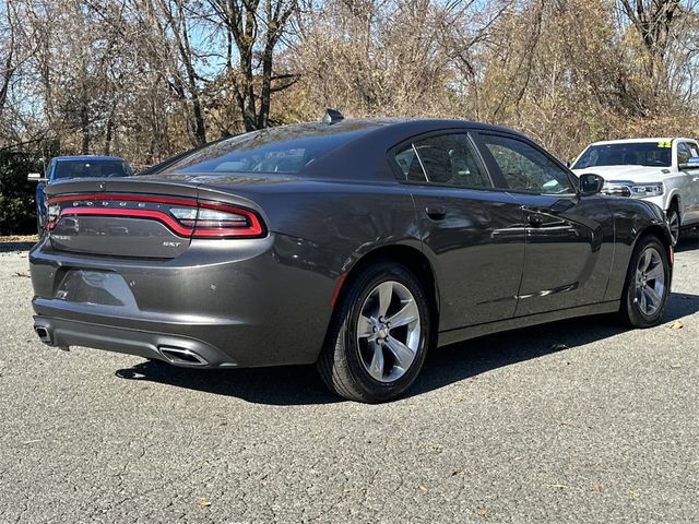 2018 Dodge Charger SXT Plus