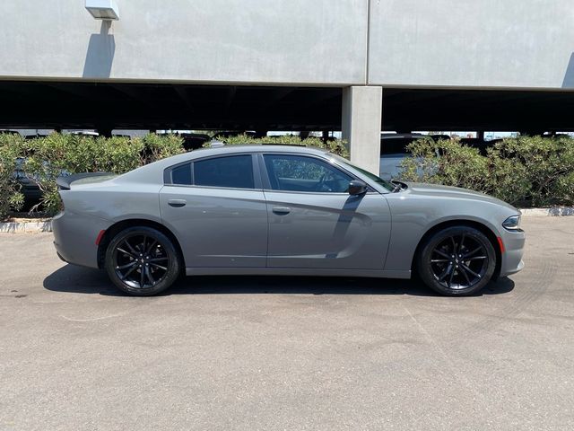 2018 Dodge Charger SXT Plus