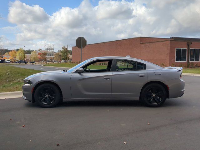 2018 Dodge Charger SXT Plus