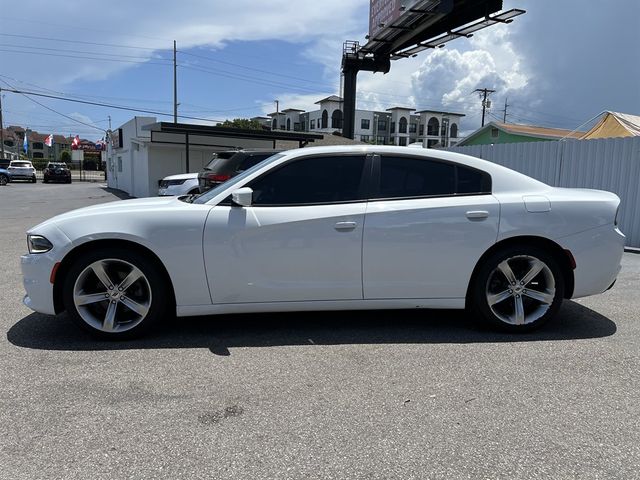 2018 Dodge Charger SXT Plus