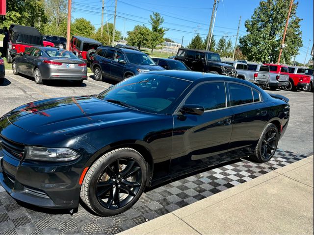 2018 Dodge Charger SXT