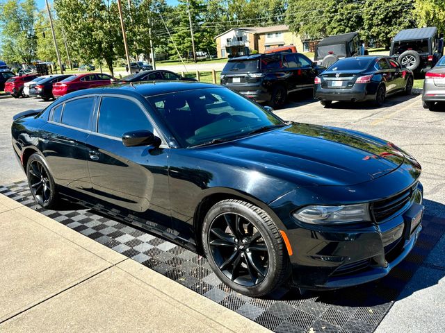 2018 Dodge Charger SXT