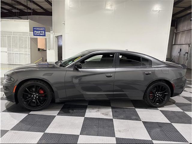 2018 Dodge Charger SXT