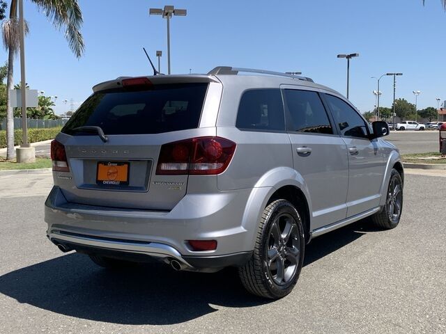 2018 Dodge Journey Crossroad