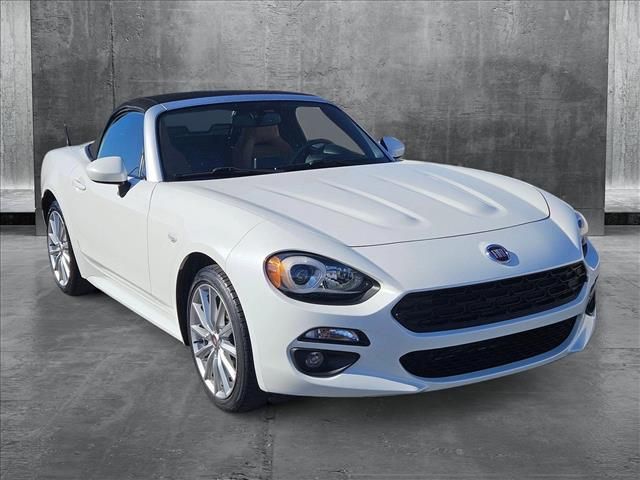 2018 FIAT 124 Spider Lusso