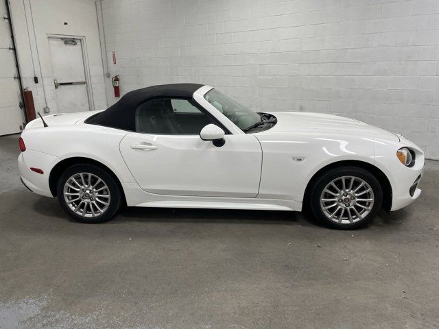 2018 FIAT 124 Spider Classica