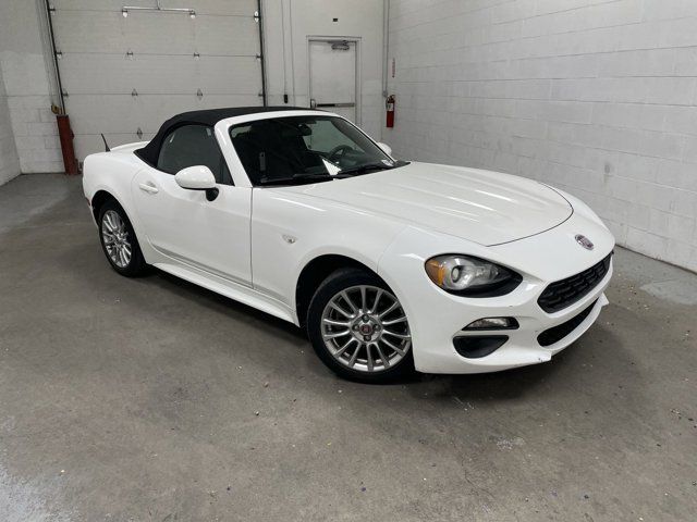 2018 FIAT 124 Spider Classica