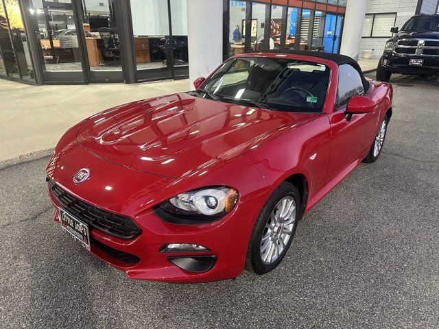 2018 FIAT 124 Spider Classica