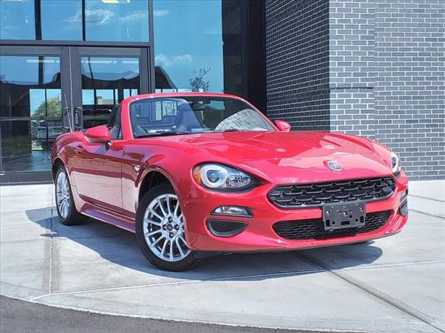 2018 FIAT 124 Spider Classica