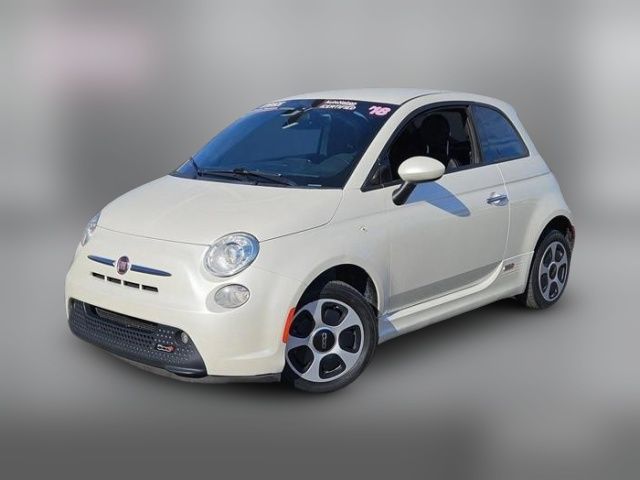 2018 FIAT 500e Base