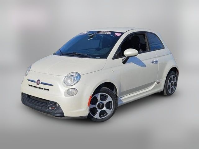 2018 FIAT 500e Base