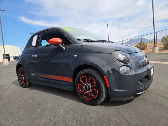 2018 FIAT 500e Base