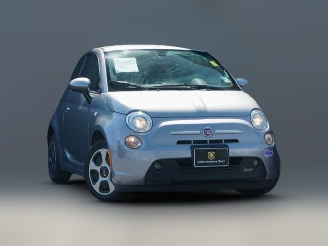 2018 FIAT 500e Base