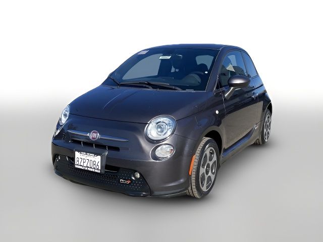 2018 FIAT 500e Base