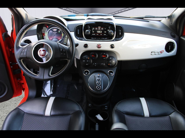 2018 FIAT 500e Base