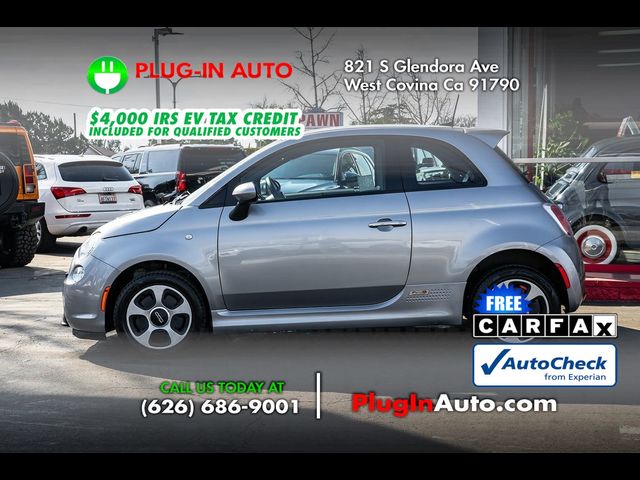 2018 FIAT 500e Base