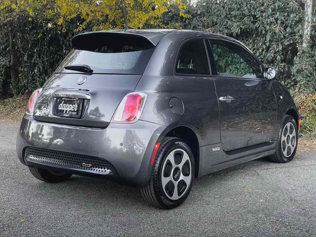 2018 FIAT 500e Base