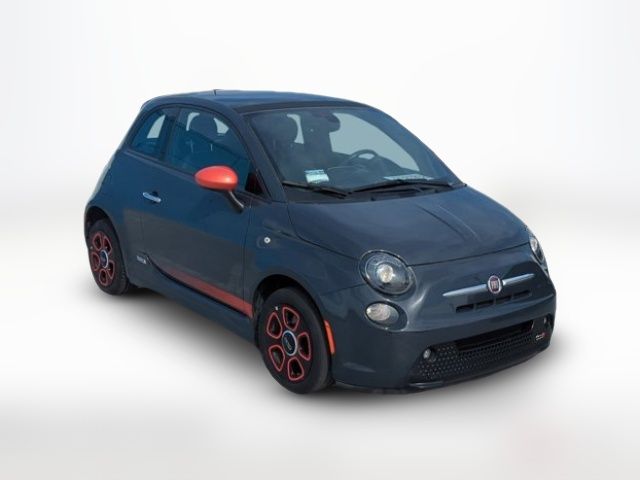 2018 FIAT 500e Base