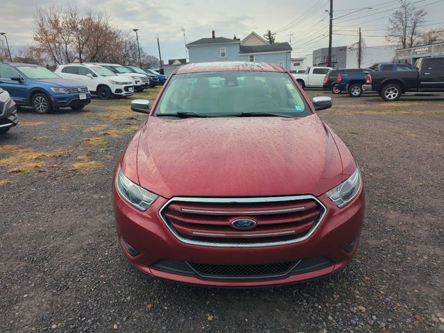 2018 Ford Taurus Limited