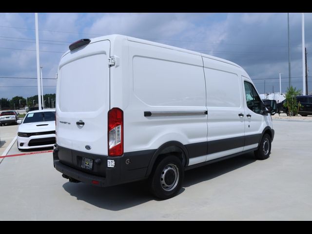 2018 Ford Transit Base