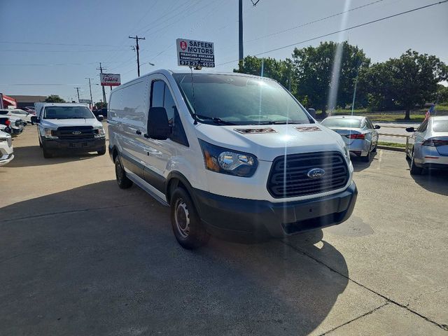 2018 Ford Transit Base
