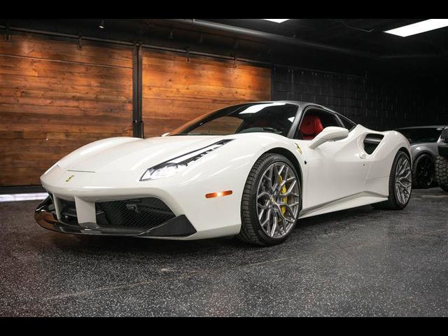 2018 Ferrari 488 GTB Base