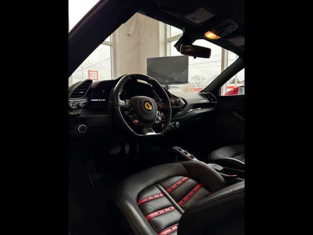 2018 Ferrari 488 GTB Base