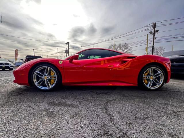 2018 Ferrari 488 GTB Base