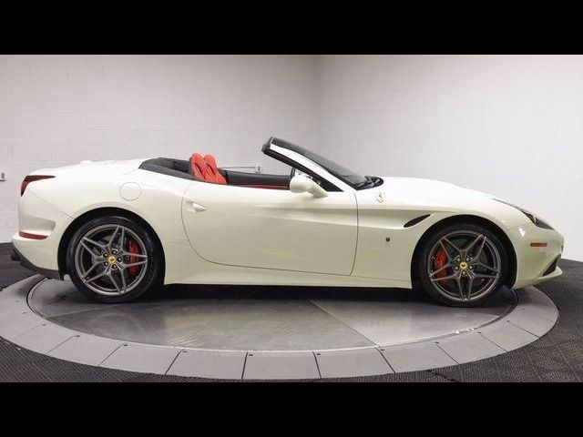 2018 Ferrari California T Base